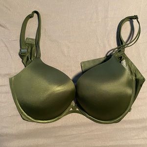 Victoria’s Secret Very Sexy Push-Up Bra 38D